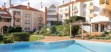 Apartamento T4 para arrendar em Sintra