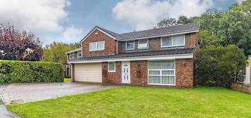 5 bedroom detached house for sale