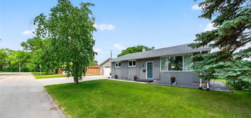 367 HILLARY Crescent, Winnipeg, Manitoba