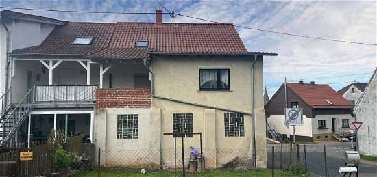 Großzügiges Wohnhaus mit Garten und viel Potenzial in Illingen-Hüttigweiler