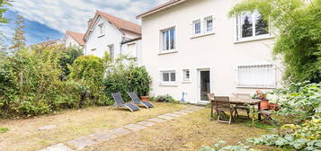 Maison  à vendre, 5 pièces, 3 chambres, 130 m²