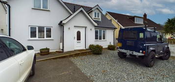 3 bed detached house for sale