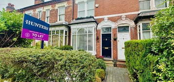 Terraced house to rent in Park Road, Sutton Coldfield B73