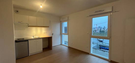 LAVAL - Appartement T1BIS