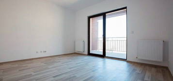 Apartament 3 Camere Decomandat 79MP Zona Grand Arena