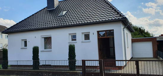 Schönes Haus mit vier Zimmern in Nienburg/Weser