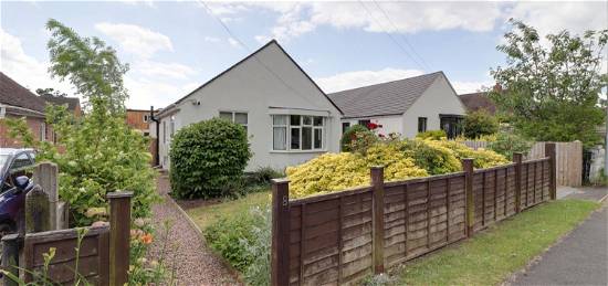 Detached bungalow to rent in Greenfields Road, Malvern WR14