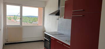 Location appartement 4 pièces 82 m²