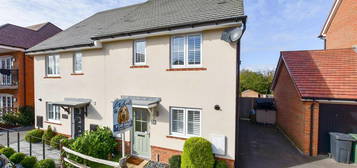 3 bedroom semi-detached house for sale