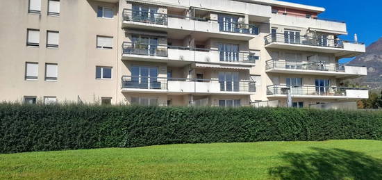 Appartement  à vendre, 3 pièces, 2 chambres, 71 m²