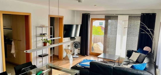 Schone 2 Zimmer Wohnung mit Balkon