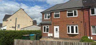 6 bed terraced house to rent