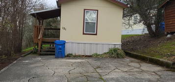 2495 NE Kresky Ave #121, Centralia, WA 98531