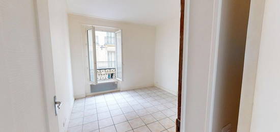 Studio  à vendre, 1 pièce, 26 m², Étage 2/5