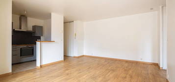 Appartement  à louer, 3 pièces, 2 chambres, 62 m²