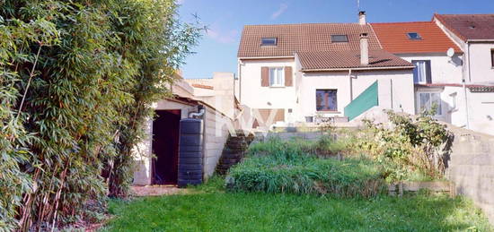 Vente d'une Maison Familiale 5 chambres avec Jardin