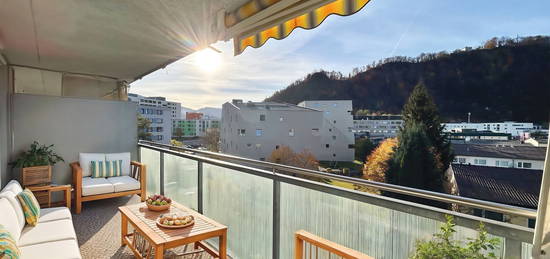 Weitblick mit Charme - großzügige 2-Zimmer Wohnung mit Loggia