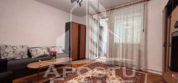 Apartament 2 camere, cu garaj si loc de parcare in Piata ...