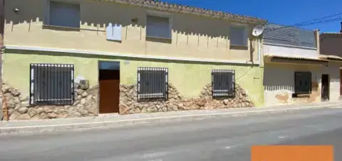 Casa en El Pin&#xF3;s - Pinoso