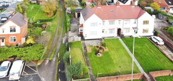 3 bed semi-detached house for sale