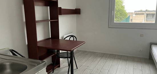 Location appartement 1 pièce 17 m²