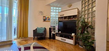 Proprietar inchiriez apartament 2 camere decomandat Observatorului