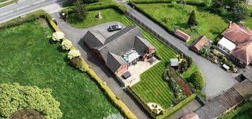 3 bed detached bungalow for sale