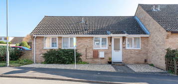 2 bed semi-detached bungalow for sale