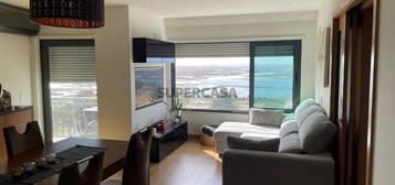 Exclusivo apartamento T3 com Vista Panorâmica para a Ria - Um Refúgio de Tranquilidade e Elegância na Cidade de Faro.