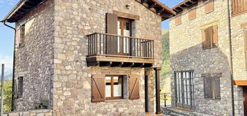 Casa o chalet en venta en Del Portell, Castellar de n'Hug