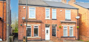 Property for sale in Old Hall Road, Chesterfield S40