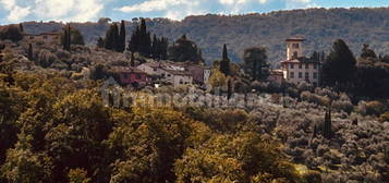 Casa colonica via Fratelli Falorsi, Mosciano, Casignano, Giogoli, Scandicci