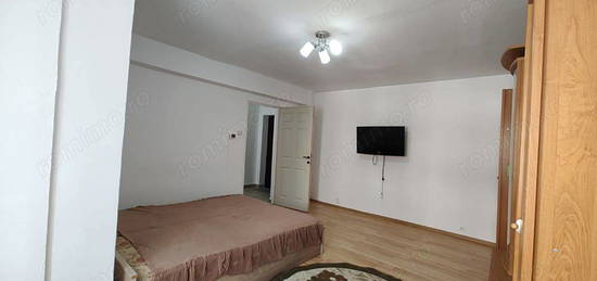 Apartament una camera in Deva, zona Dorobanti, et 2