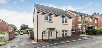 3 bed detached house for sale