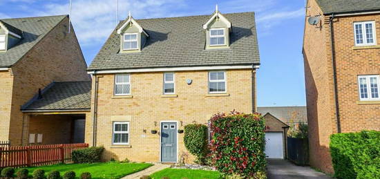 5 bedroom detached house for sale