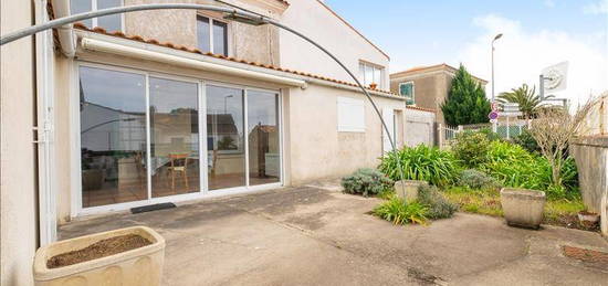 Maison  à vendre, 5 pièces, 3 chambres, 96 m²