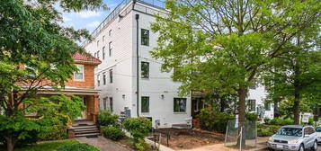 1109 Fern St NW #303, Washington, DC 20012