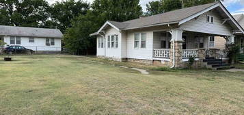 322 S Jefferson Ave, Wellington, KS 67152