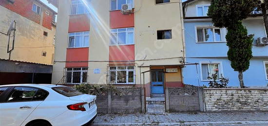 AYŞE EMLAK'TAN OTOKAR KARŞISINDA EŞYALI KİRALIK DAİRE