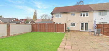 5 bedroom semi-detached house