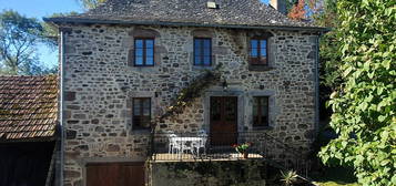 Vente ferme 6 pièces 184 m²