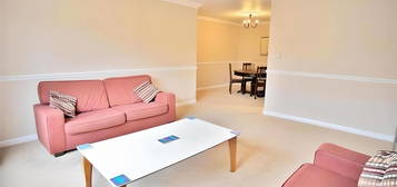 Flat to rent in 62 Worple Road, Wimbledon SW19