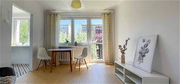 Kameralne mieszkanie | 2 pokoje | kuchnia z oknem