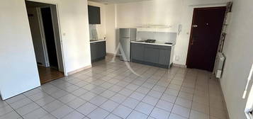 Appartement  à louer, 2 pièces, 1 chambre, 36 m²