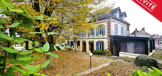 Maison  à vendre, 9 pièces, 6 chambres, 250 m²