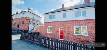 3 bedroom semi-detached house