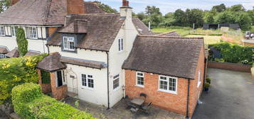 Semi-detached house to rent in The Goldings Cottage Worcester Road, Upton Snodsbury, Worcester WR7