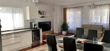 Apartament 2 camere,69 mp, situat pe strada Borhanciului!