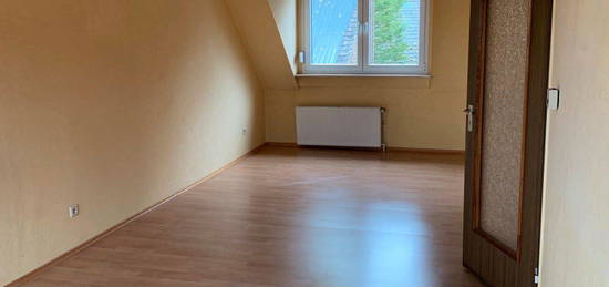 Schöne Dachgeschosswohnung Koblenz Metternich 4ZKB inkl. Balkon