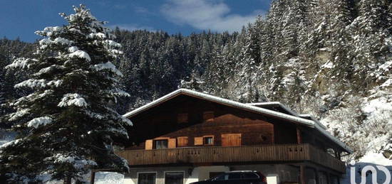 Baita/chalet in vendita in via Caduti di Cima Vallona, 23